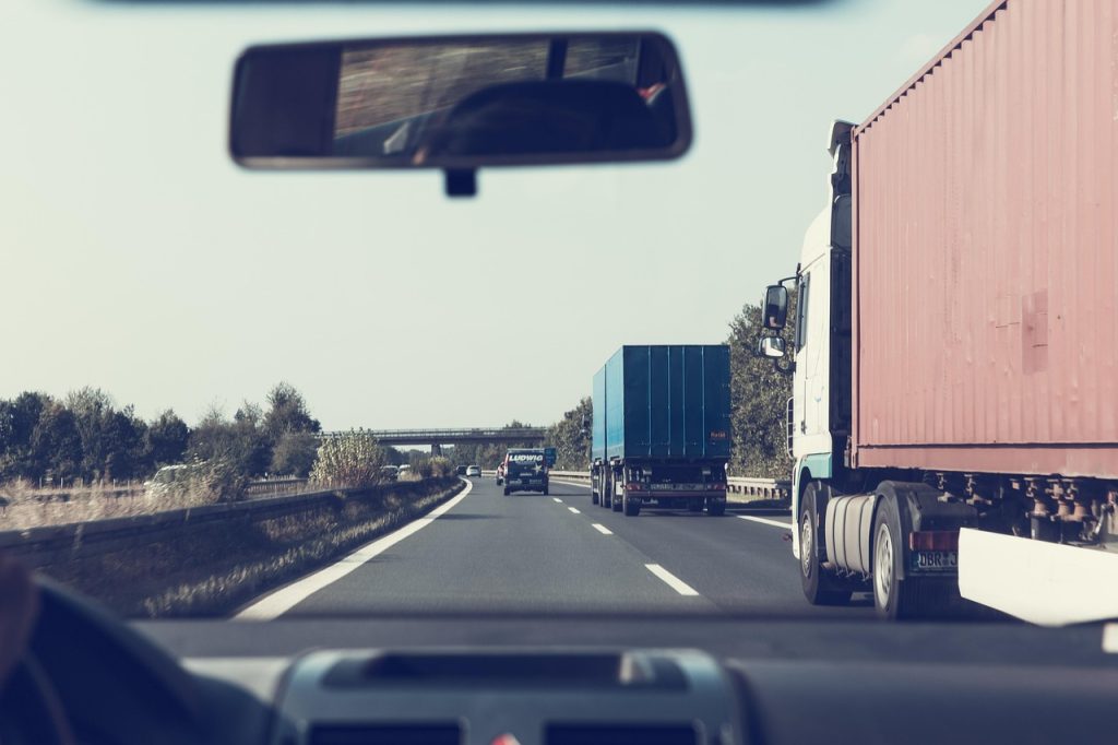 highway, guard rails, vehicles, car, asphalt, roadway, truck, traffic, lanes, speed, road, burner, brenner motorway, austria, car wallpapers, italy, transit, toll, logistics, goods traffic, container, transport, long-distance traffic, long-distance haulage, freight transport, commercial vehicle